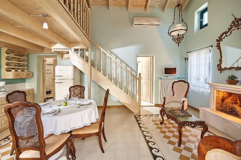 Orelia Cretan Villas & Deluxe Apartments カミラリ エクステリア 写真