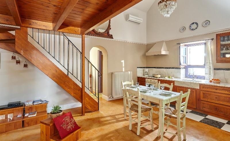Orelia Cretan Villas & Deluxe Apartments カミラリ エクステリア 写真